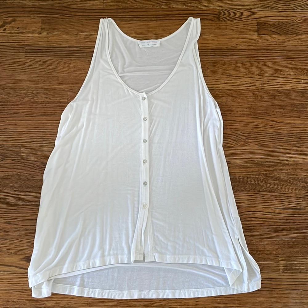 White button down double zero tank size medium